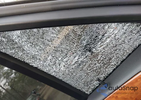 2006 Mercedes-Benz Ml 350 4Matic from USA, damaged, VIN 4JGBB86E66A131923